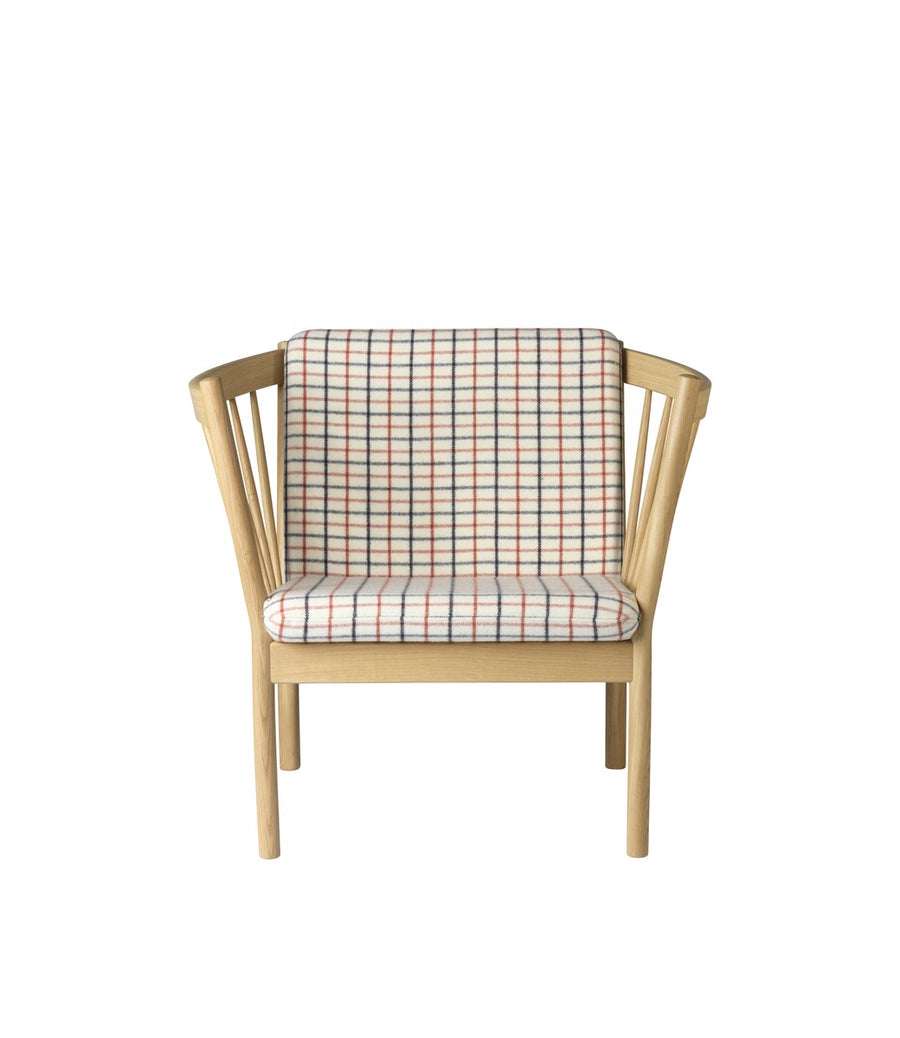 J146 Oak Armchair