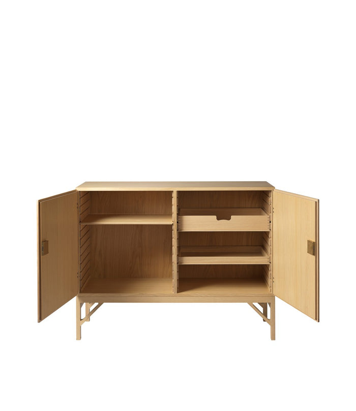 A232 Oak Sideboard