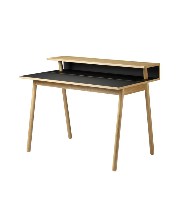 C68 Oak Desk