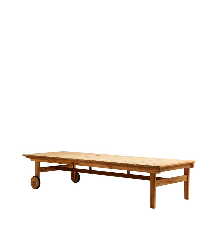 M8 Teak Sun Lounger