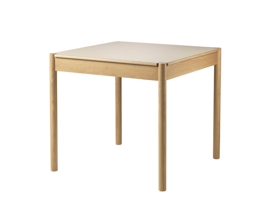 C44C Oak Dining Table