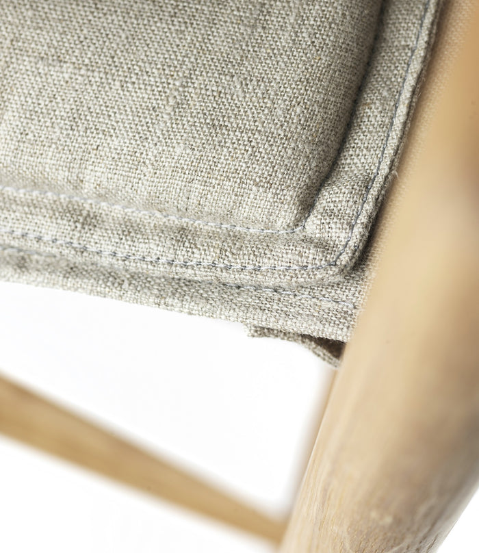 J138 Oak Dining Chair