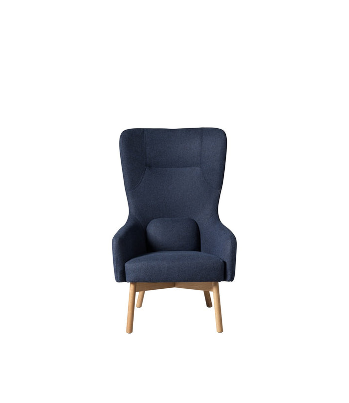 L35 Oak Wing Chair