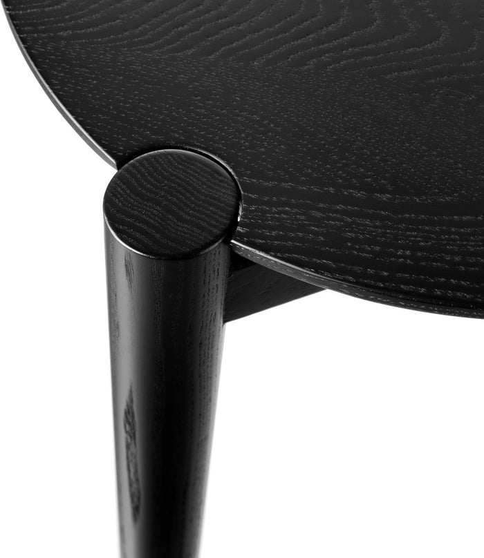 D102 Oak Round Coffee Table