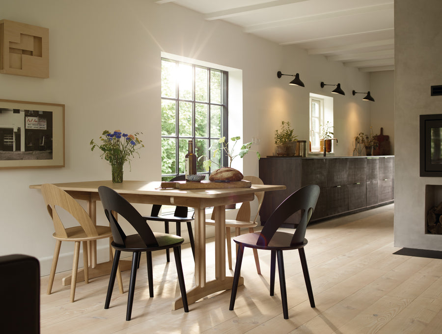 C64 Oak Shaker Dining Table