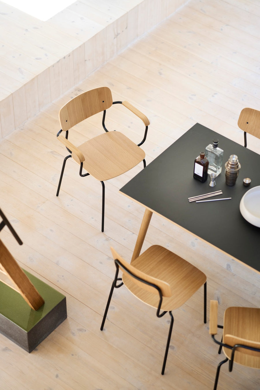 C35B/C Oak Rectengular Dining Table