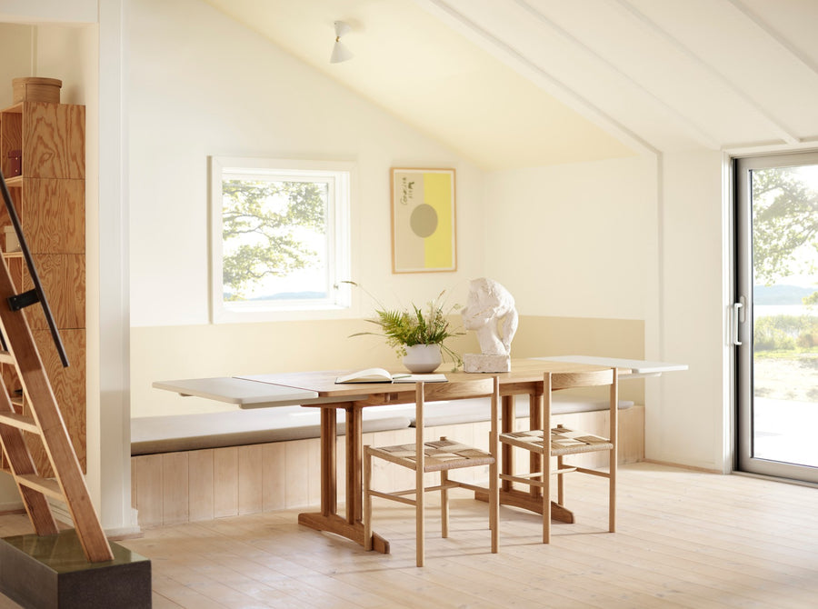 C64 Oak Shaker Dining Table