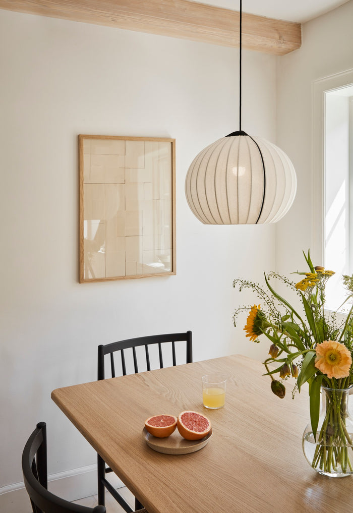C64 Oak Shaker Dining Table