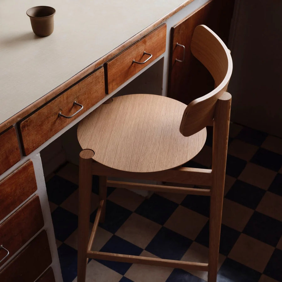J184 Oak Bar Stool