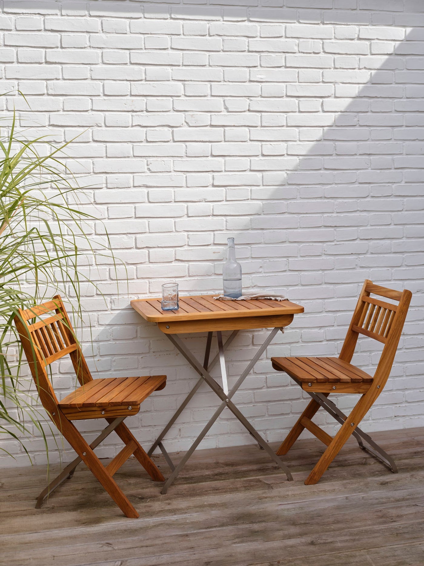 M23 Teak Balcony Chair