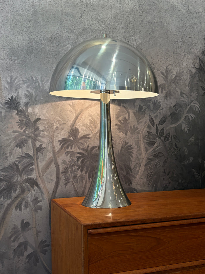 Space Age Tulip Table Lamp