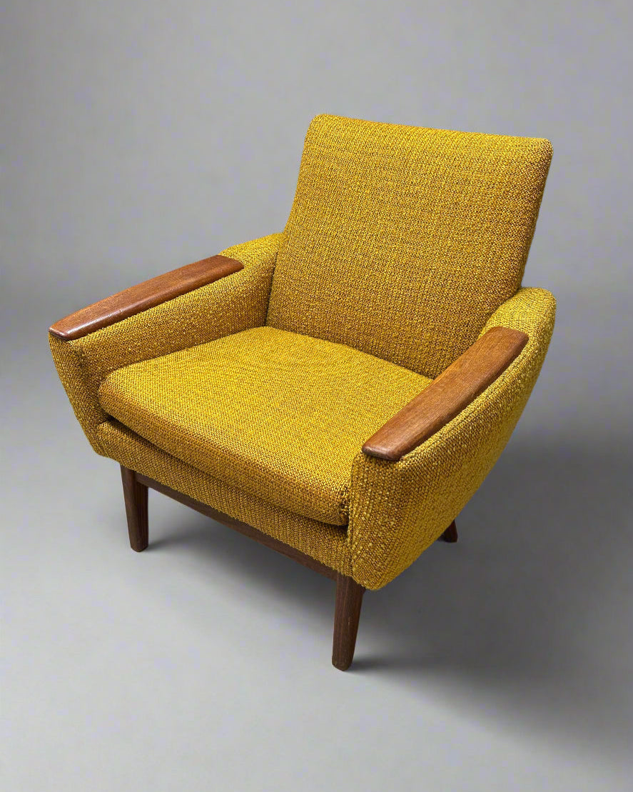 Fjord Lounge Chair