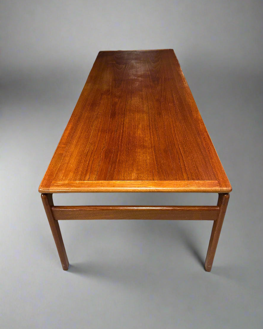 Trioh Long Floating Coffee Table