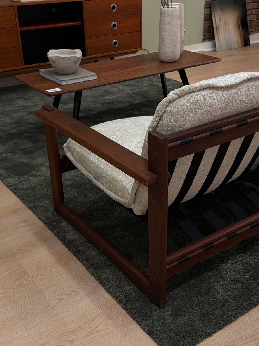 Rio Modern Sling Sofa