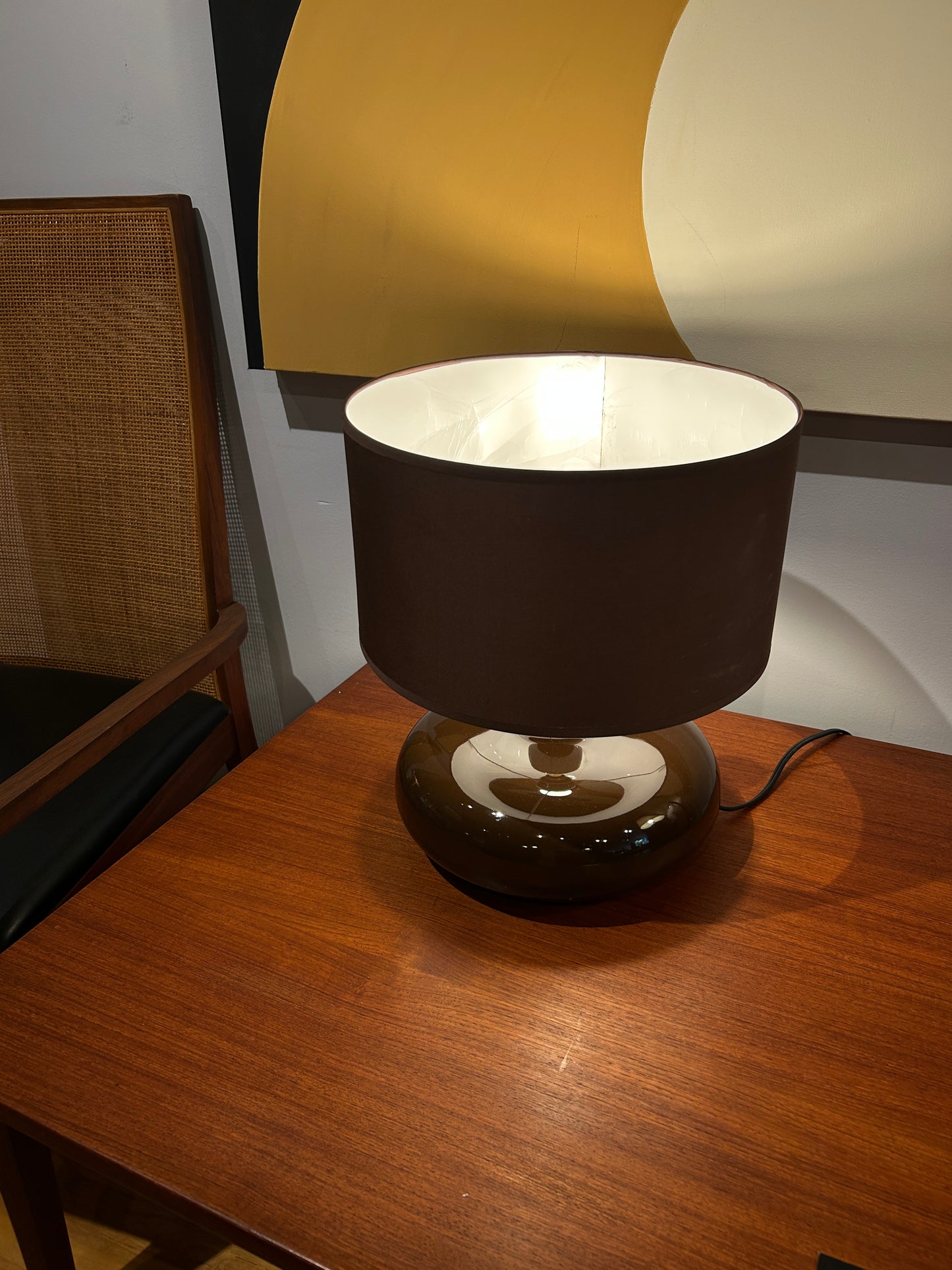Orbiform Brown Table Lamp