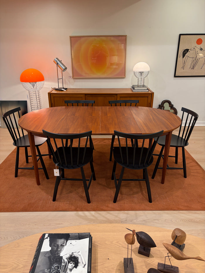 Aarhus Round Teak Dining Table