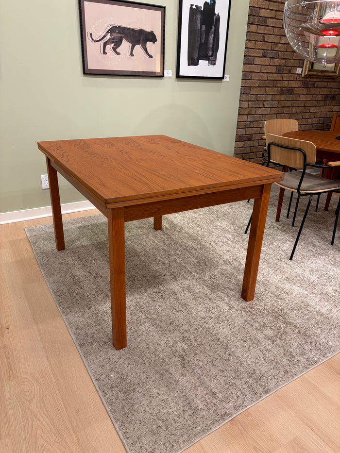Horsens Teak Dining Table