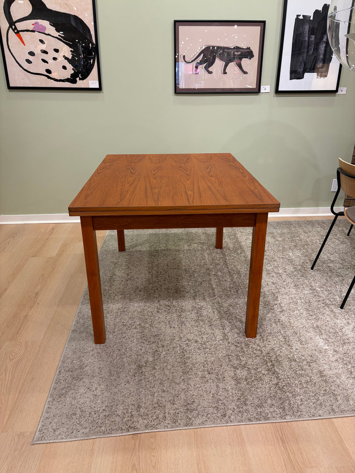 Horsens Teak Dining Table