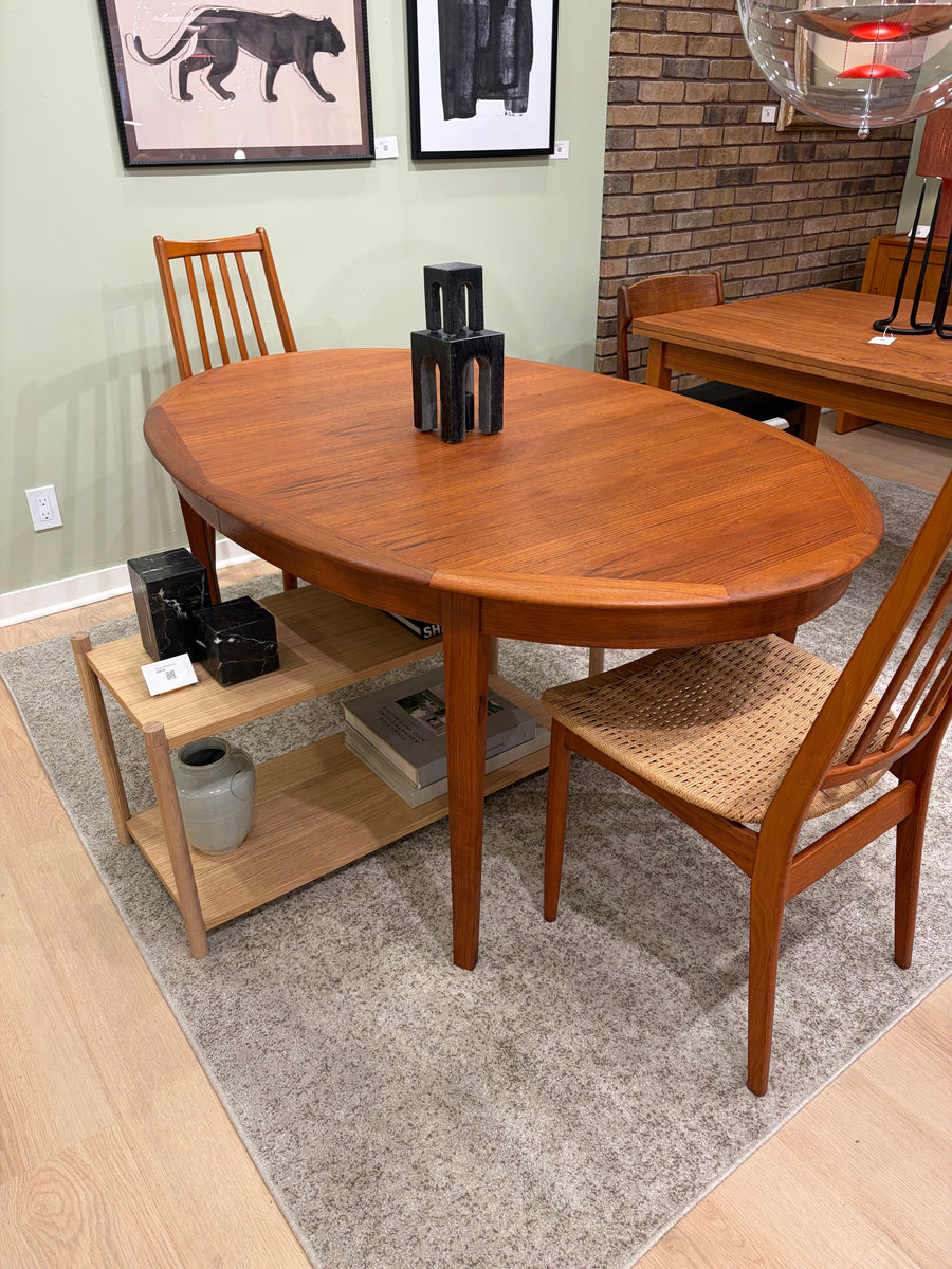 Dyrlund Oval Teak Dining Table
