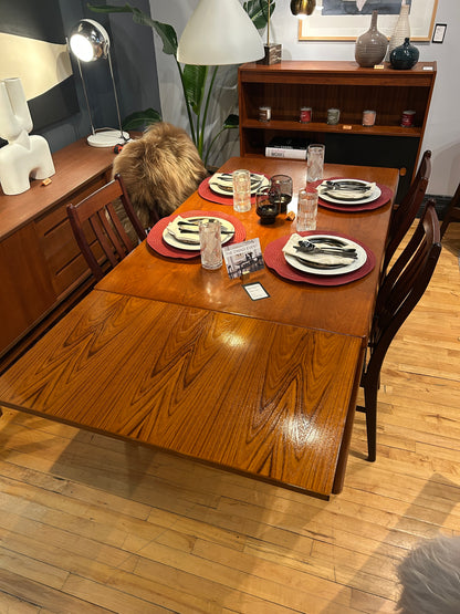 Vejle Extendable Teak Dining Table