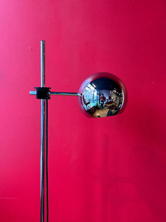 Eyeball Floor Lamp