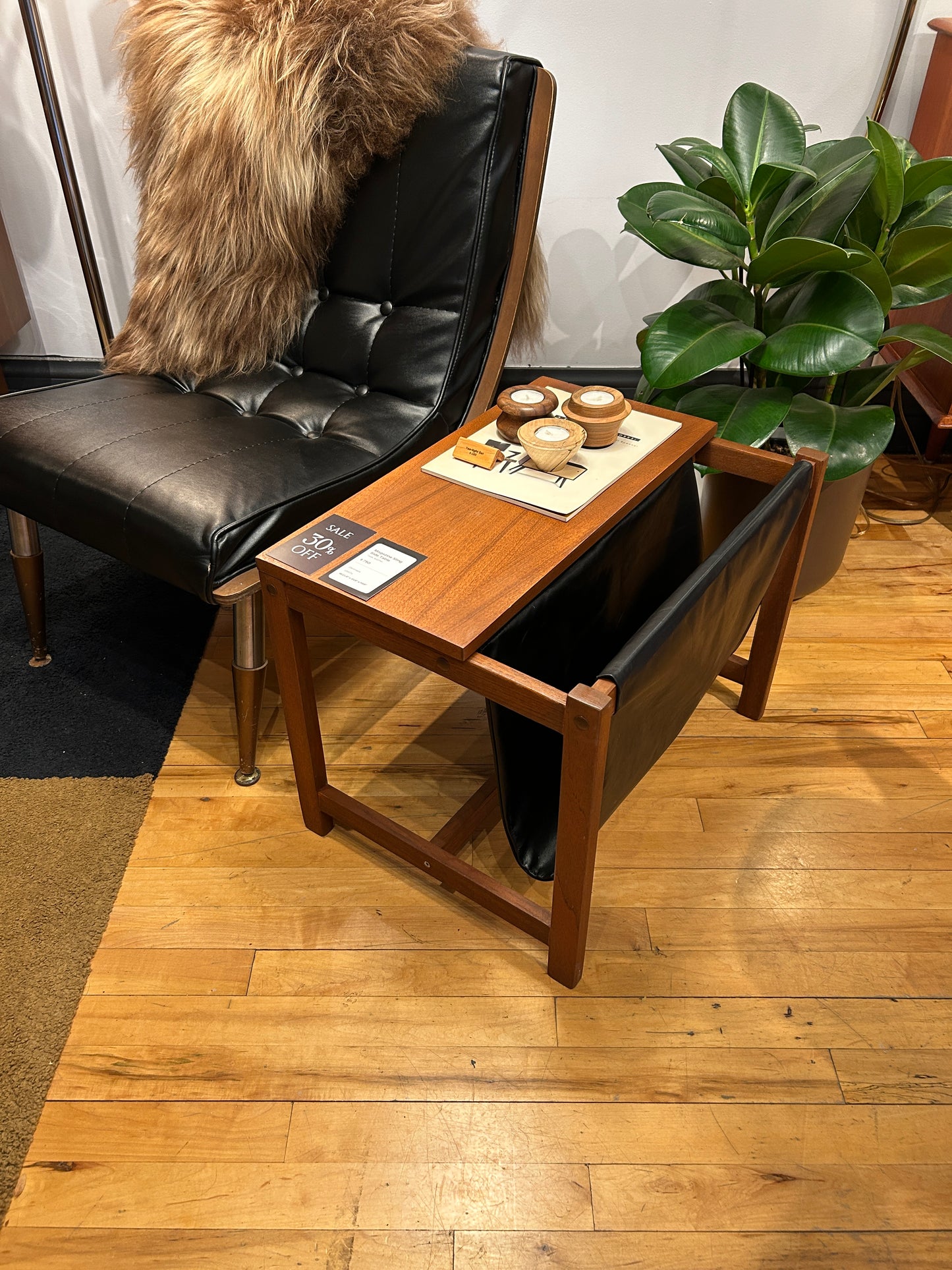 Magazine Sling Side Table