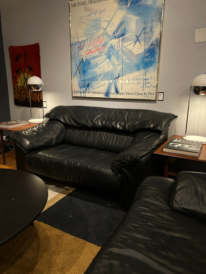 Frontier Leather Loveseat Sofa