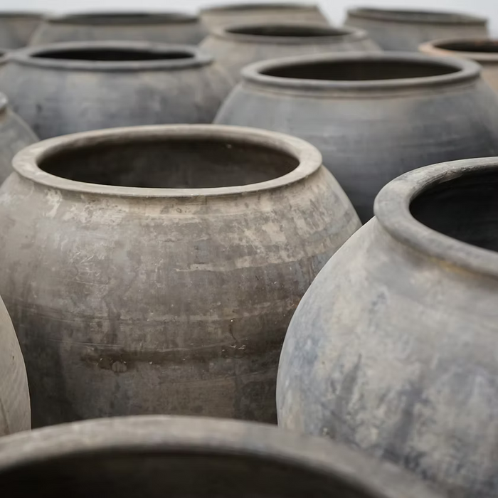Louis I Vintage Pottery