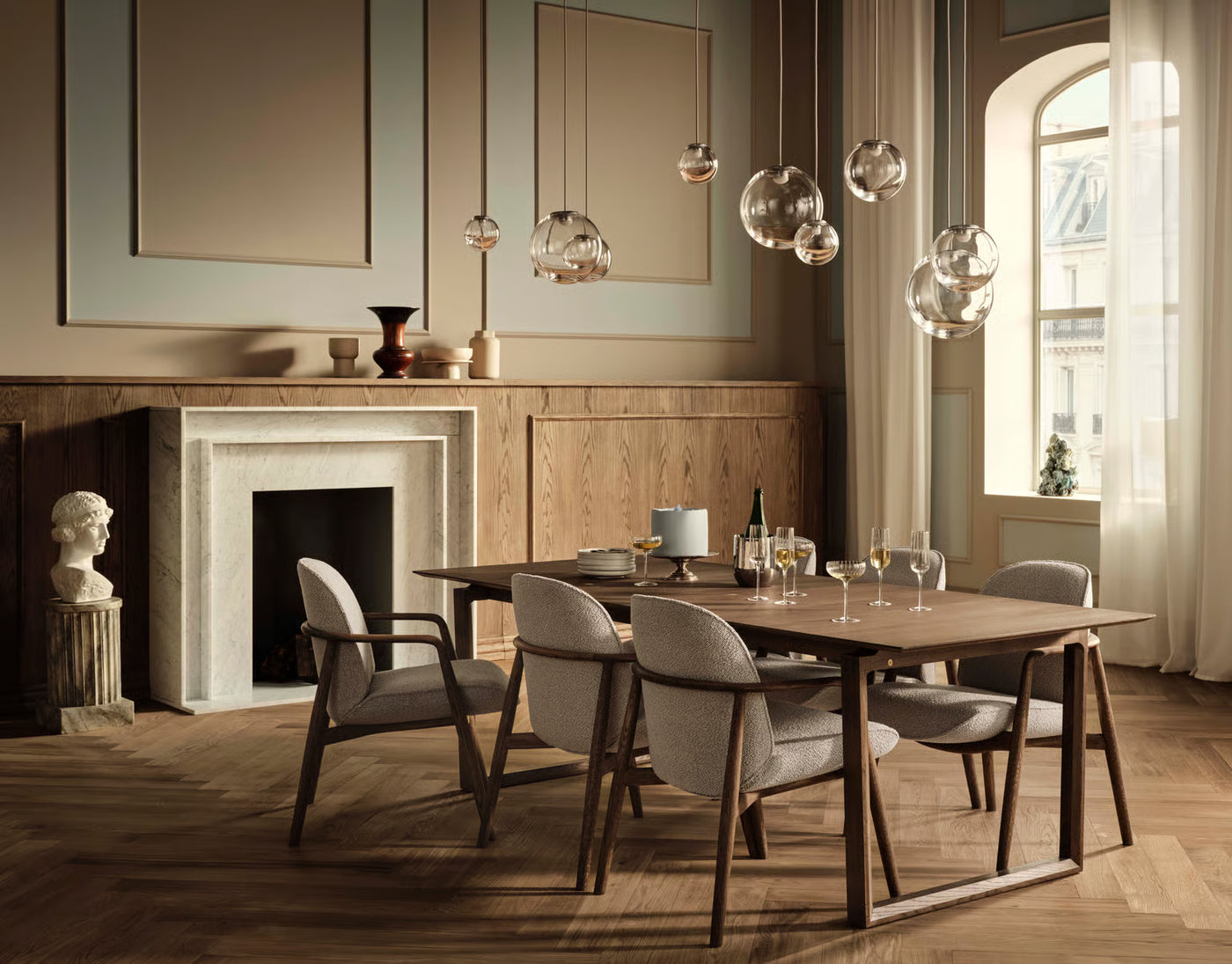 Kuma Dining Table
