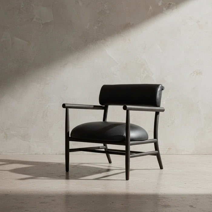 Nama Lounge Chair - Nubuck