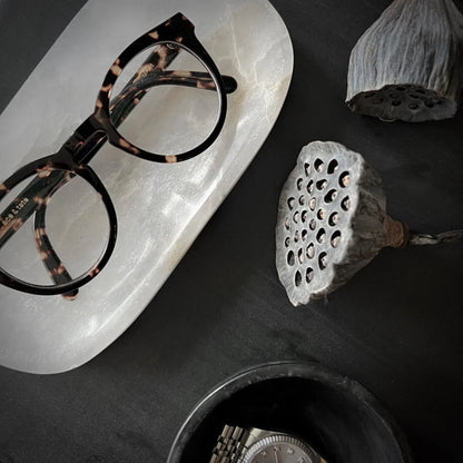 Marblelous Oval Tray alabaster