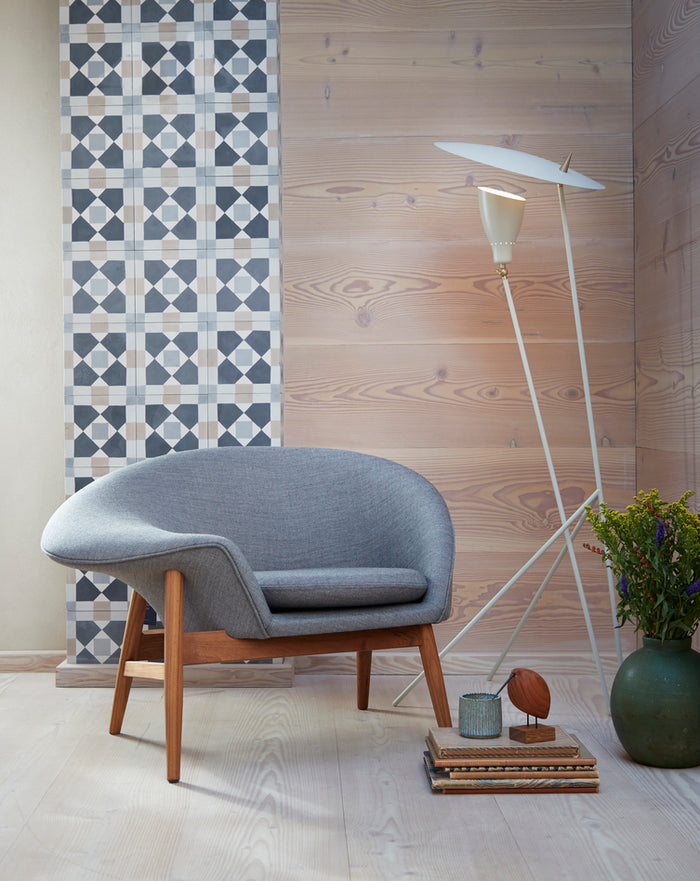 Fried Egg Lounge Chair