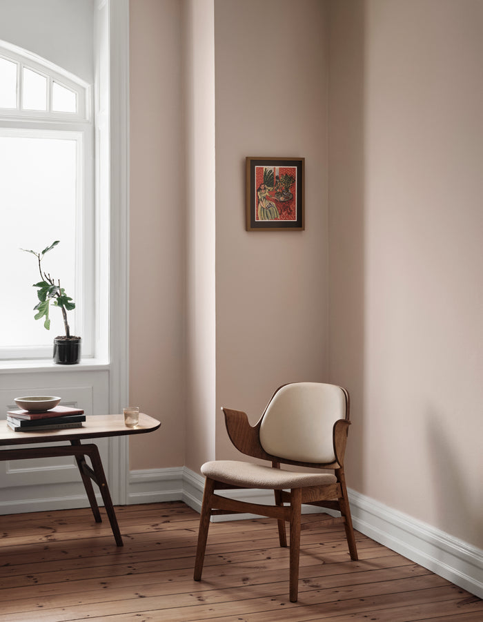Gesture Lounge Chair
