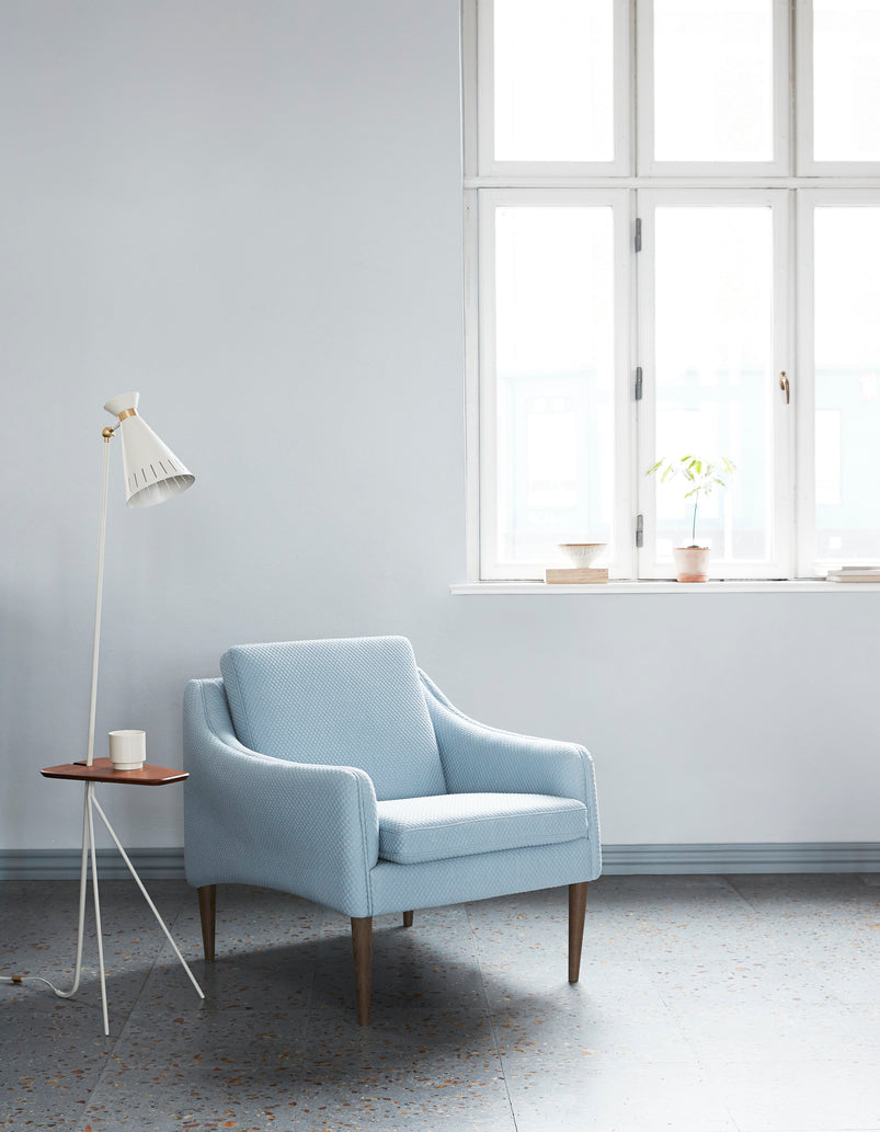 Mr. Olsen Lounge Chair
