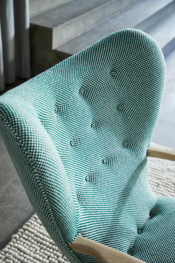 Pragh Lounge Chair