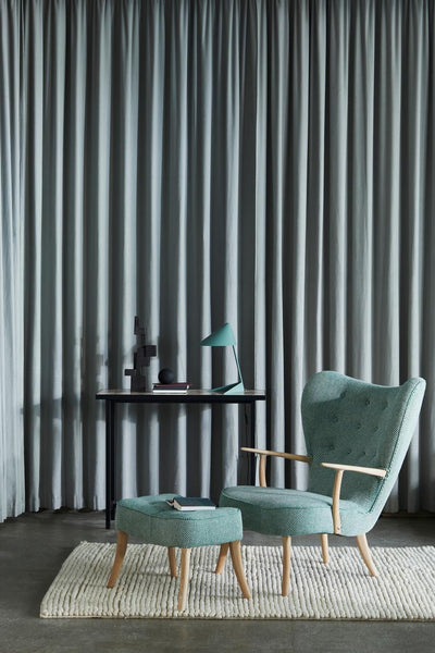 Pragh Lounge Chair