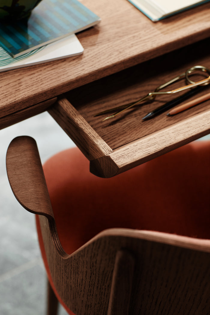 Rúna Desk