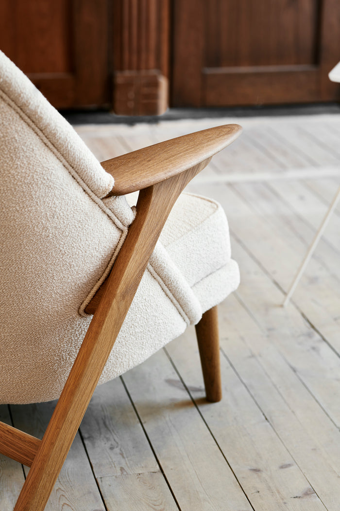 Wingman Lounge Chair