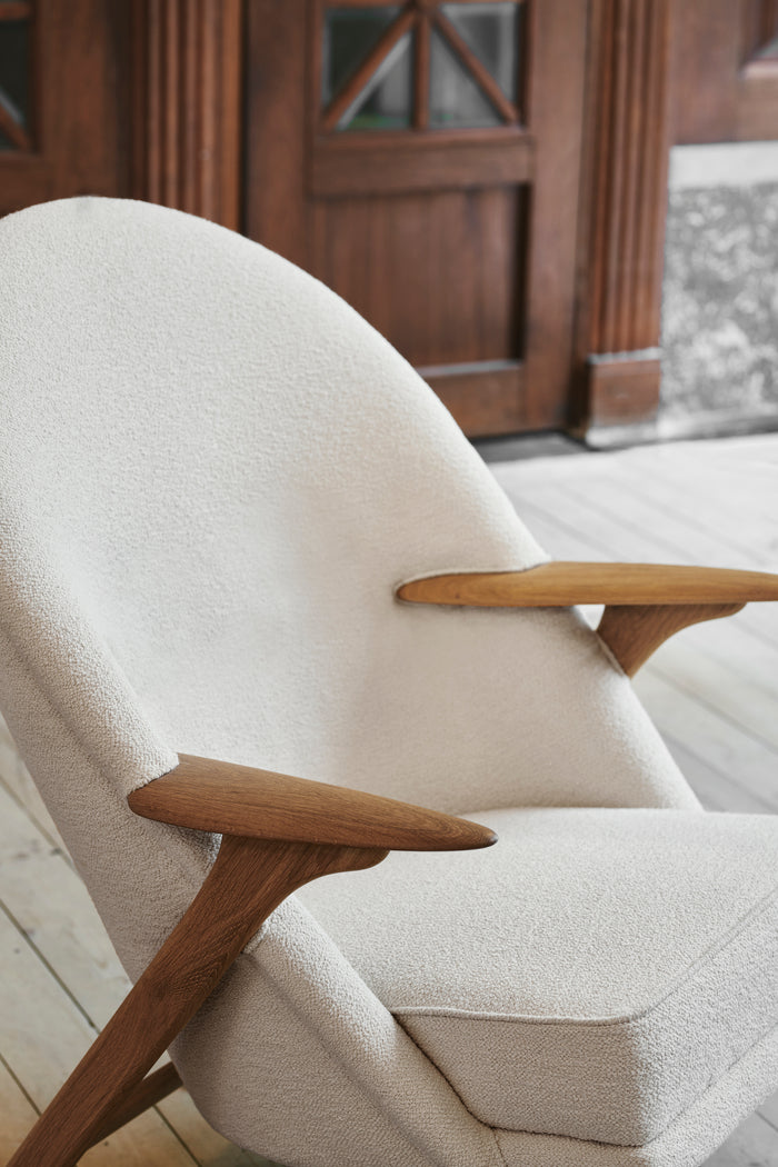 Wingman Lounge Chair